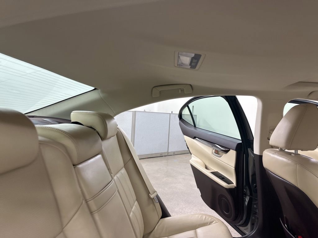 Used 2017 Lexus ES 350 image 24