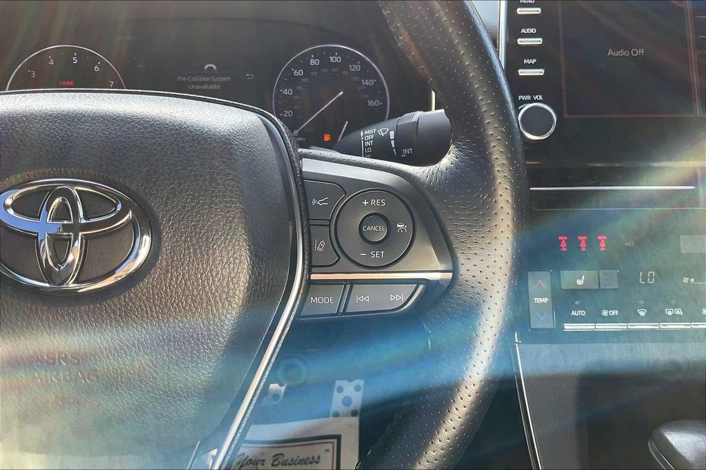 Used 2019 Toyota Avalon XSE FWD image 19