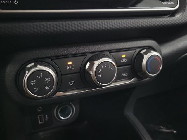 Used 2024 Nissan Kicks S FWD image 29
