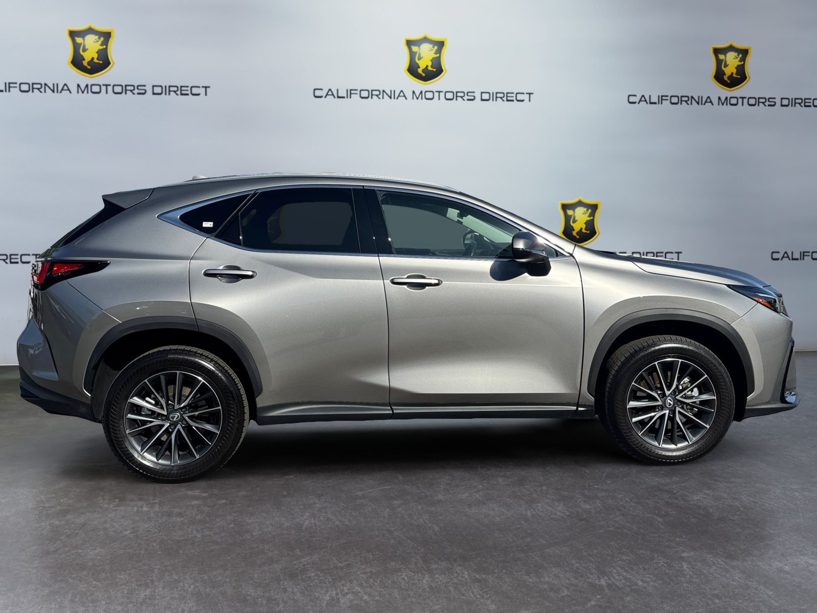 Used 2026 Lexus NX 350h AWD w/ Cold Area Package image 6