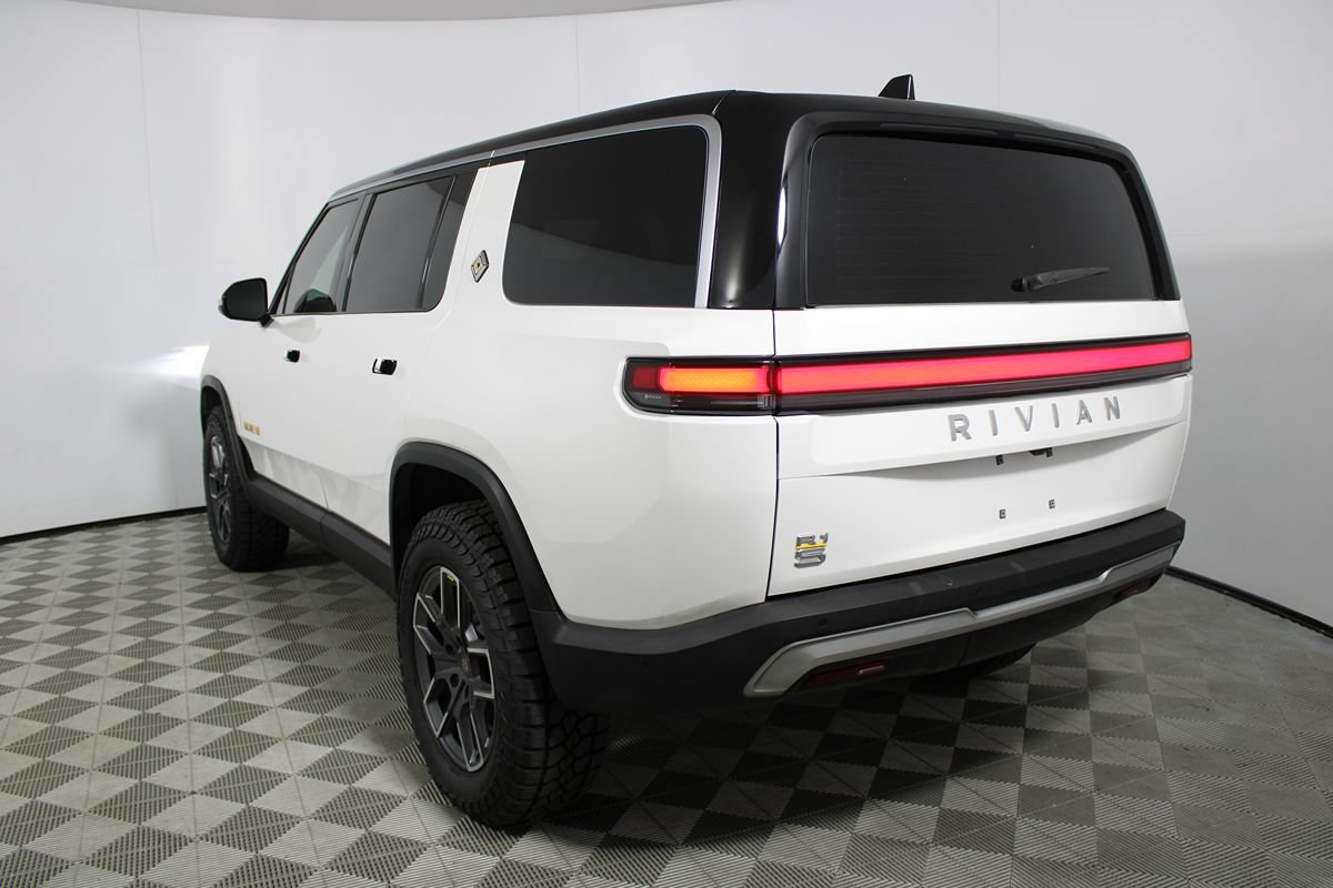Used 2024 Rivian R1S Adventure Quad AWD/4WD image 4