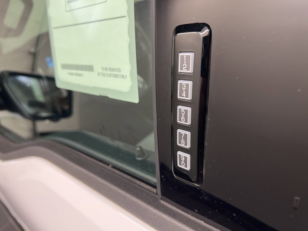 New 2025 Ford F150 Lightning Lariat image 32