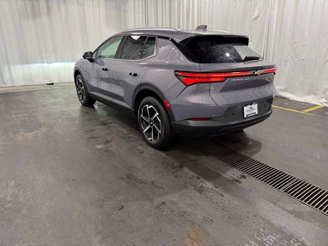 New 2026 Chevrolet Equinox EV LT image 5