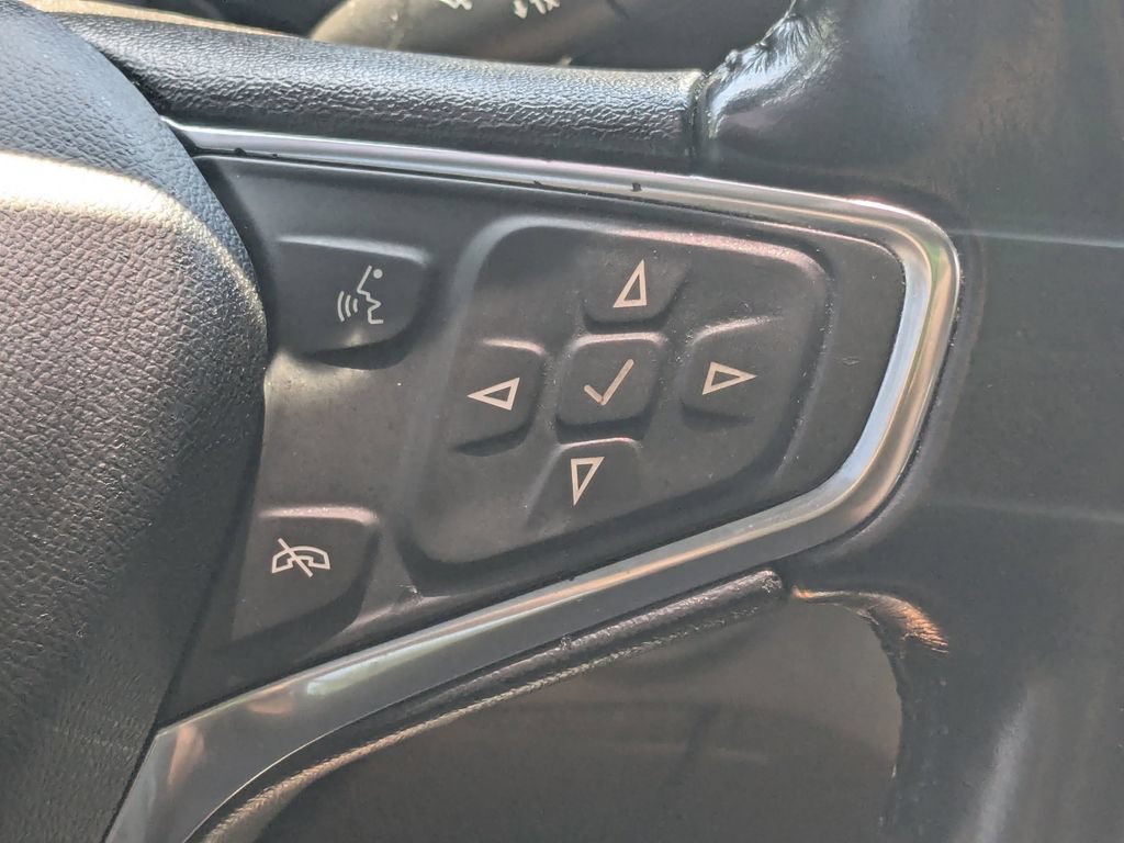 Used 2021 Chevrolet Equinox LT w/ Driver Convenience Package FWD image 13