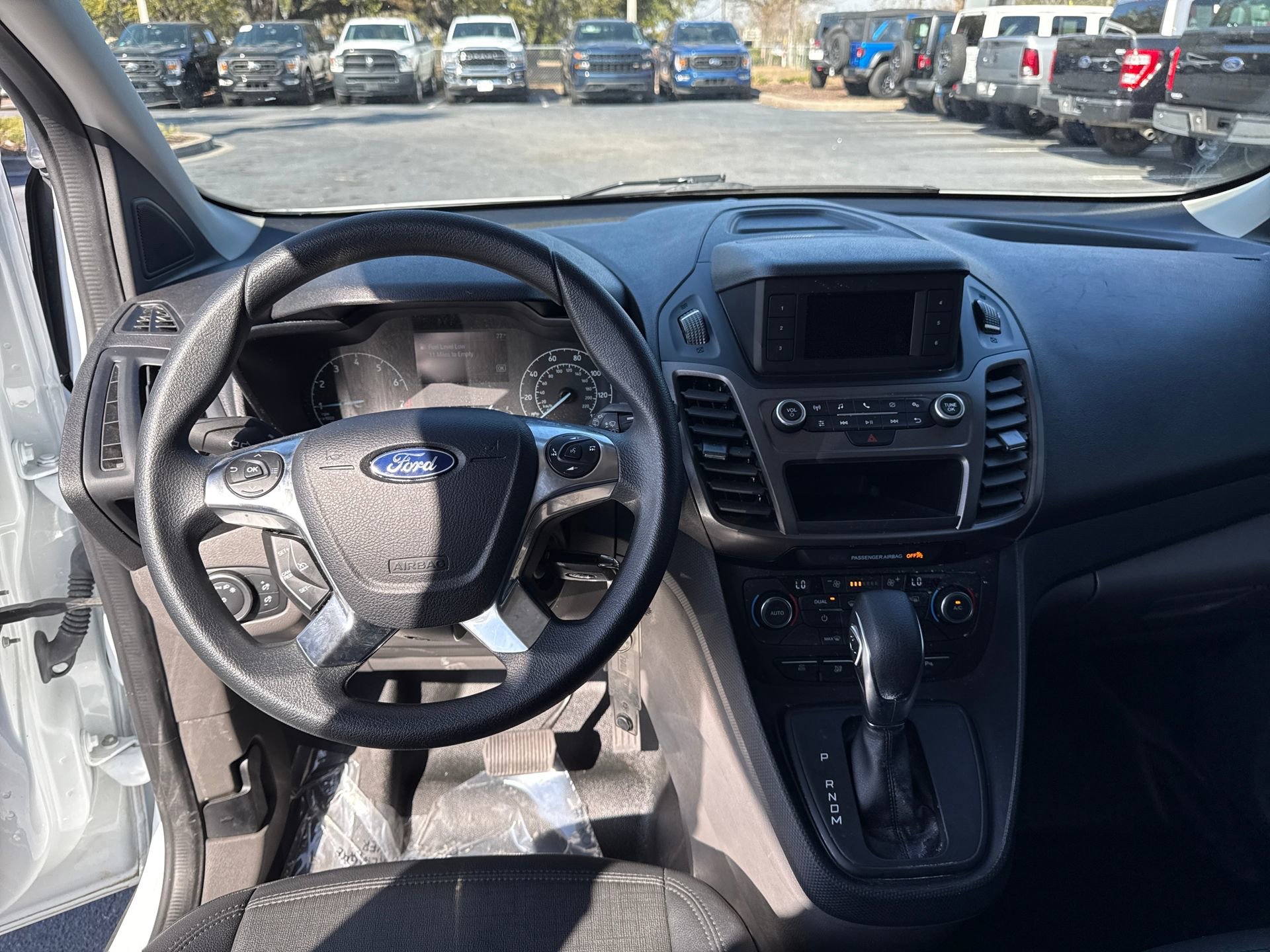 Used 2023 Ford Transit Connect XL image 24