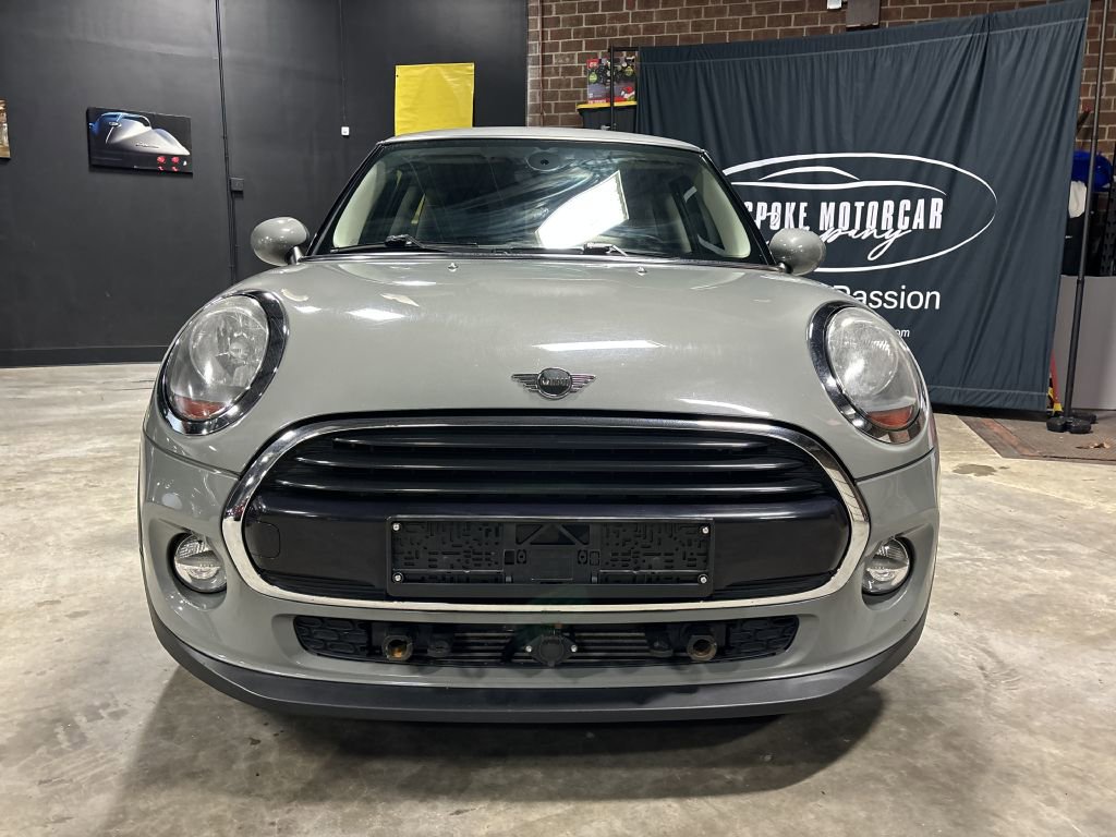 Used 2019 MINI Cooper 2-Door Hardtop w/ Storage Package image 20