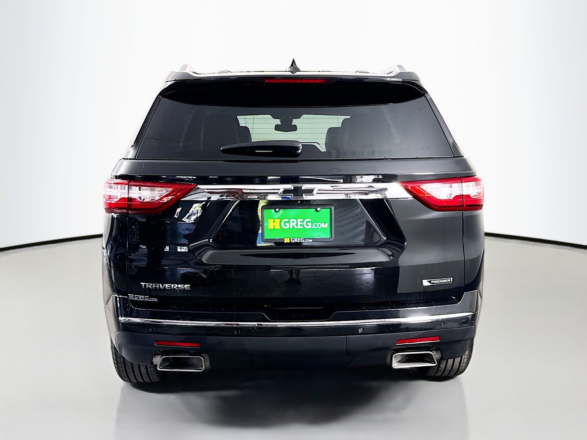 Used 2018 Chevrolet Traverse Premier w/ Driver Confidence II Package FWD image 8