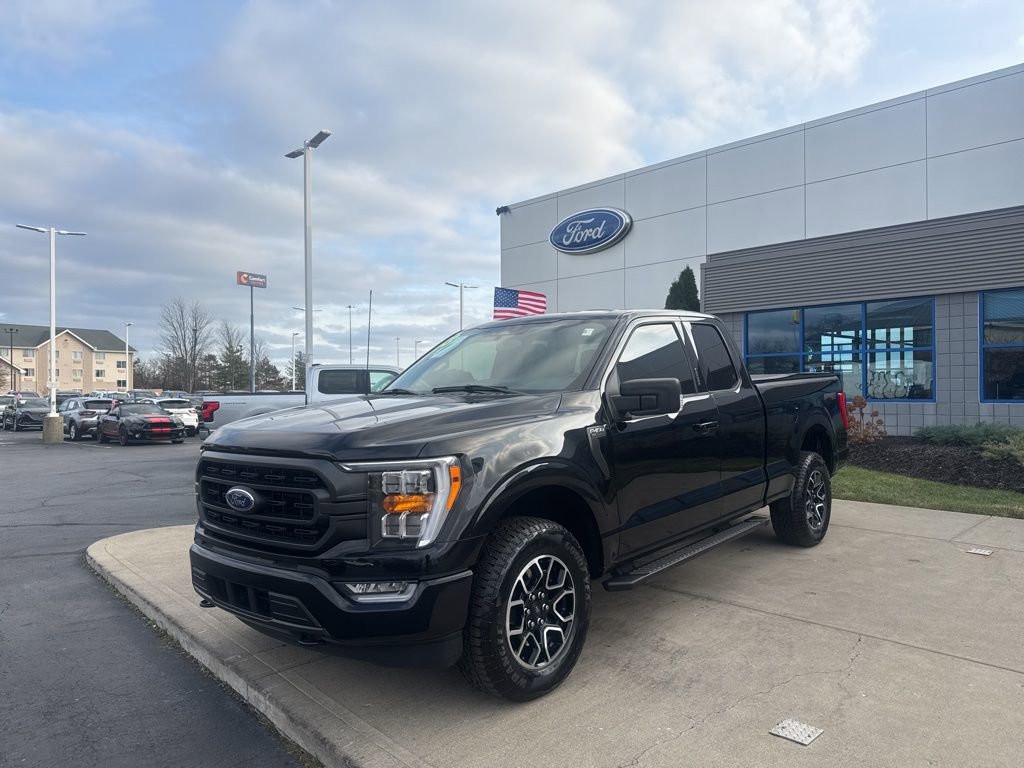 Used 2023 Ford F150 XLT w/ Equipment Group 302A High image 3
