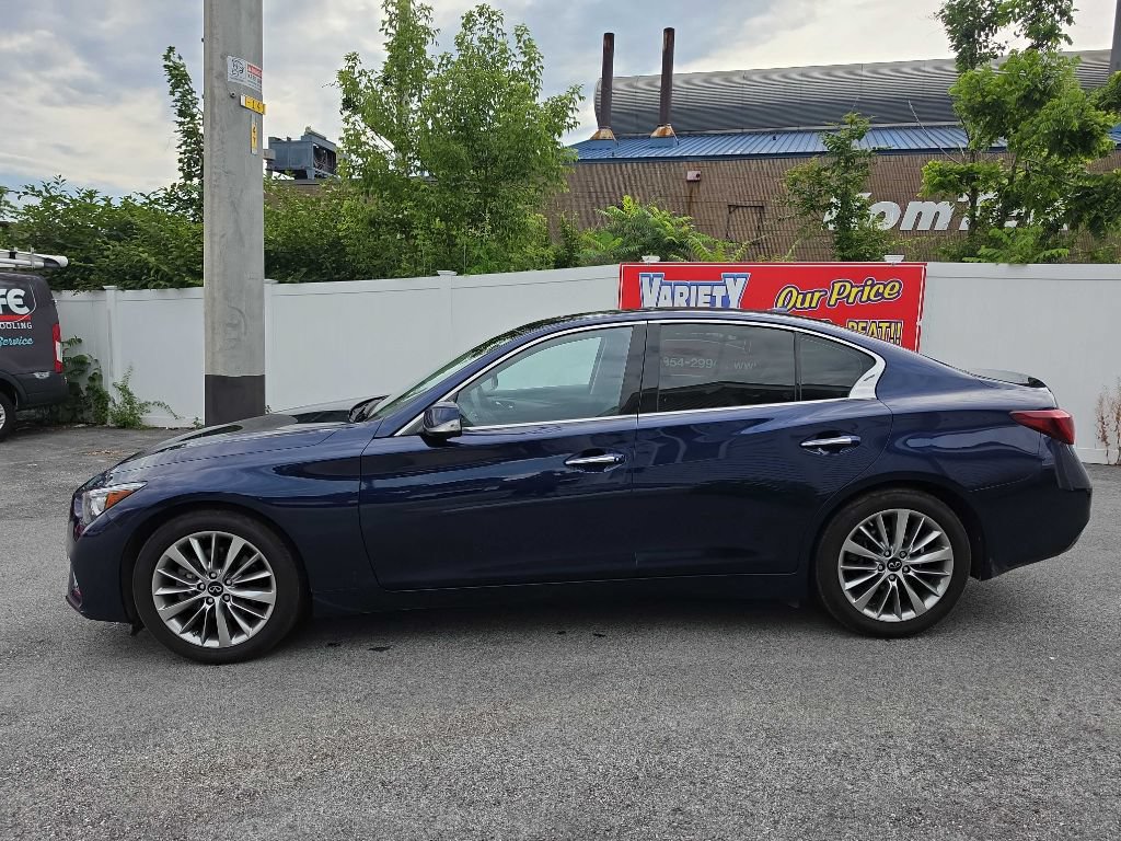 Used 2022 INFINITI Q50 Luxe AWD/4WD image 10