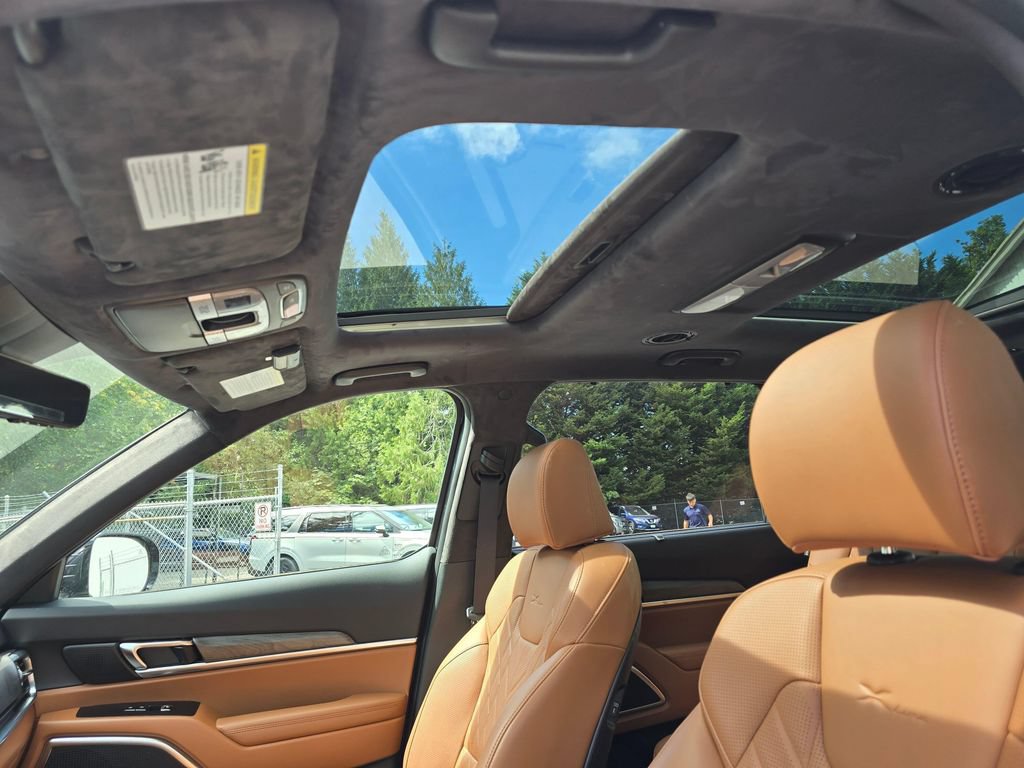 Certified 2025 Kia Telluride SX Prestige X-Line AWD/4WD image 13