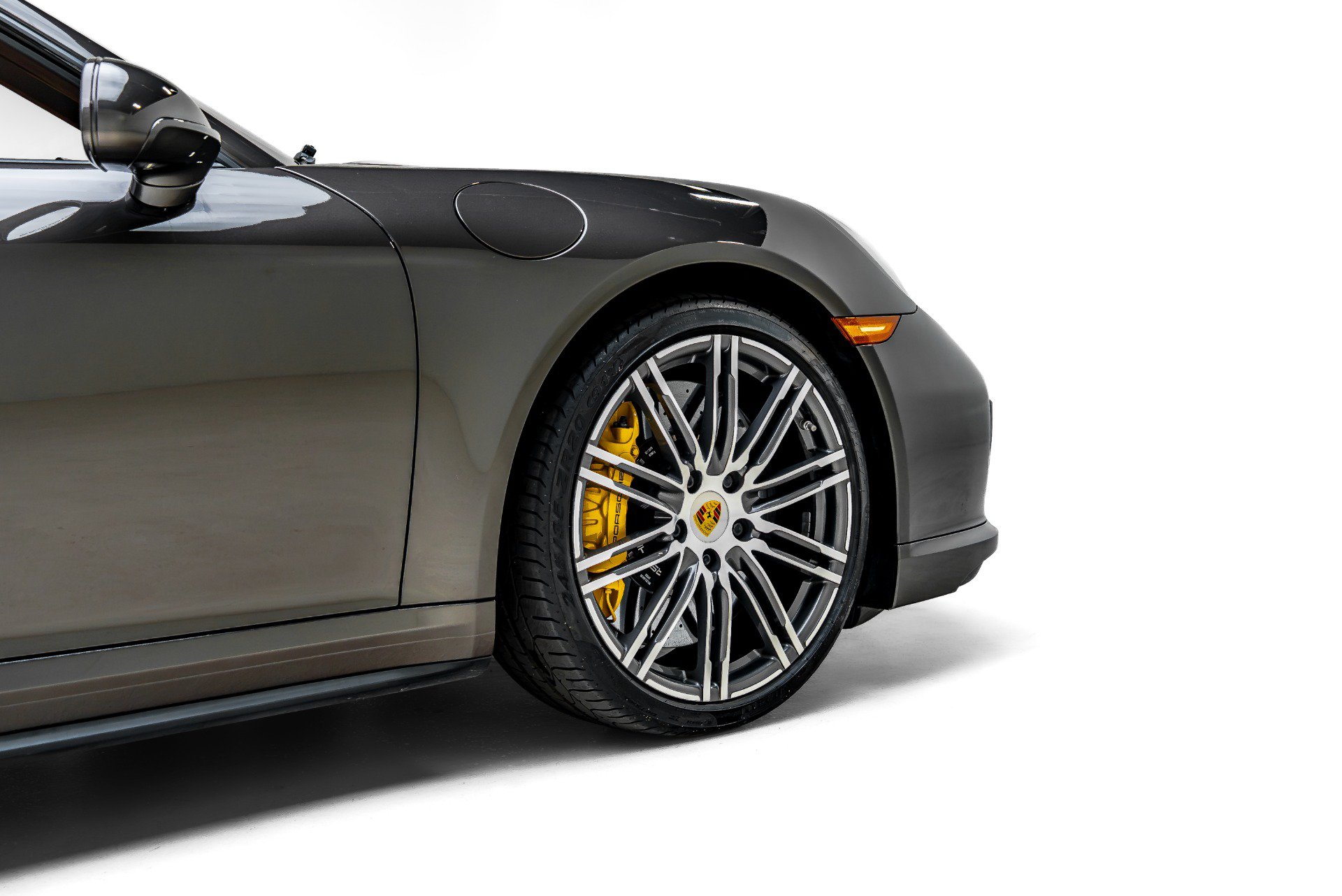 Used 2015 Porsche 911 Turbo AWD/4WD image 17