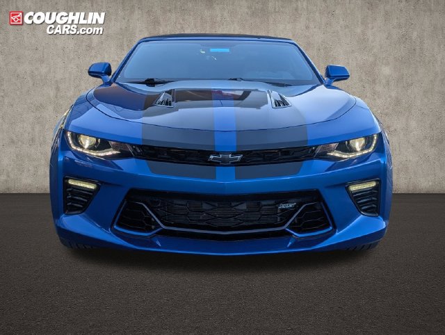 Used 2016 Chevrolet Camaro SS RWD image 2