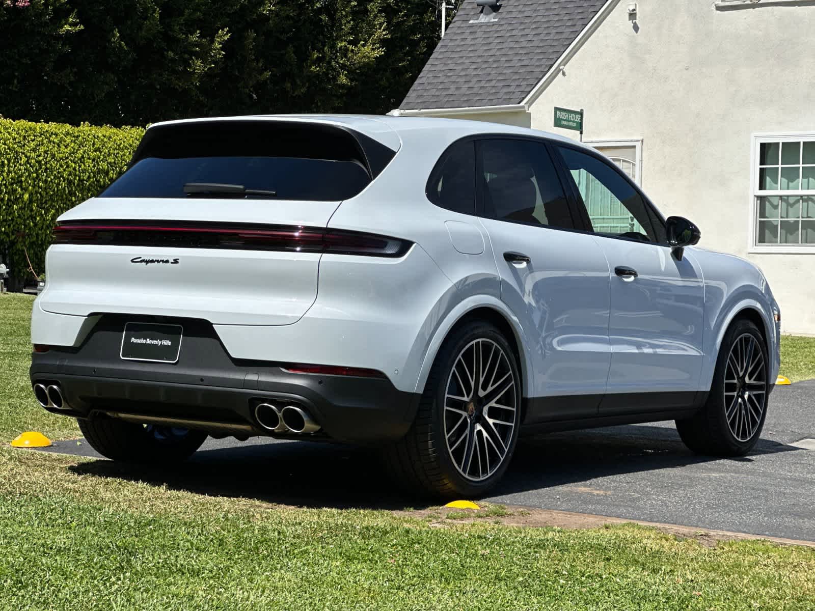 New 2026 Porsche Cayenne S AWD/4WD image 8