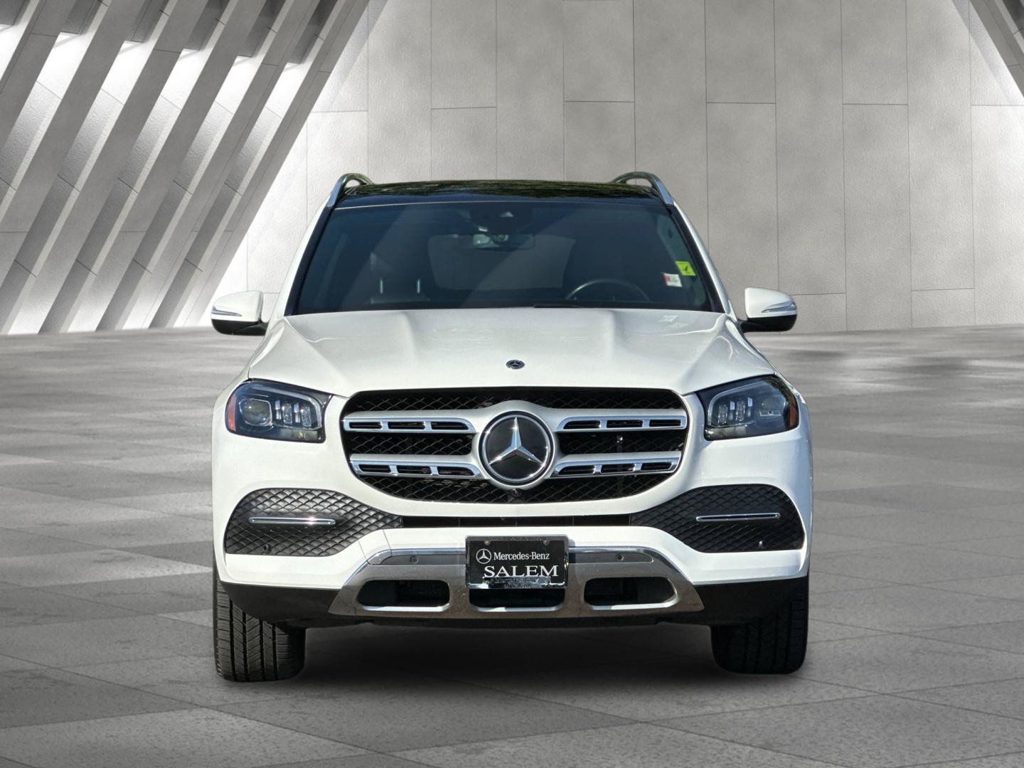 Used 2021 Mercedes-Benz GLS 450 4MATIC image 9