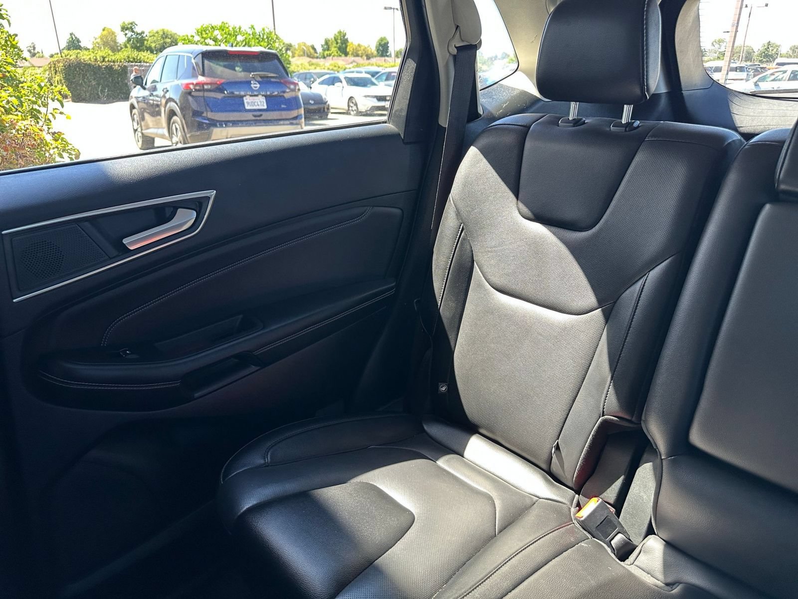 Used 2022 Ford Edge Titanium w/ Equipment Group 301A AWD/4WD image 42