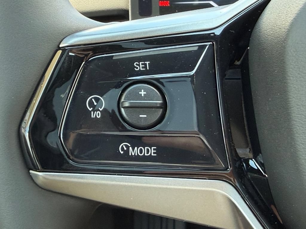 New 2027 BMW i5 xDrive40 AWD/4WD image 11