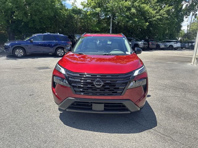 Used 2026 Nissan Rogue SV FWD image 2