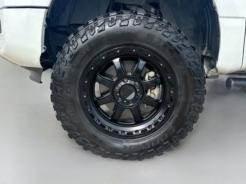 Used 2021 Nissan Titan SV w/ SV Convenience Package AWD/4WD image 29