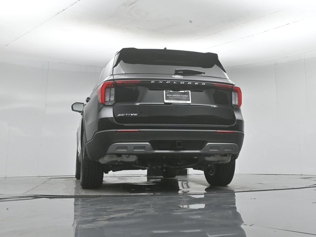 New 2026 Ford Explorer Active w/ Active Comfort Package RWD image 50