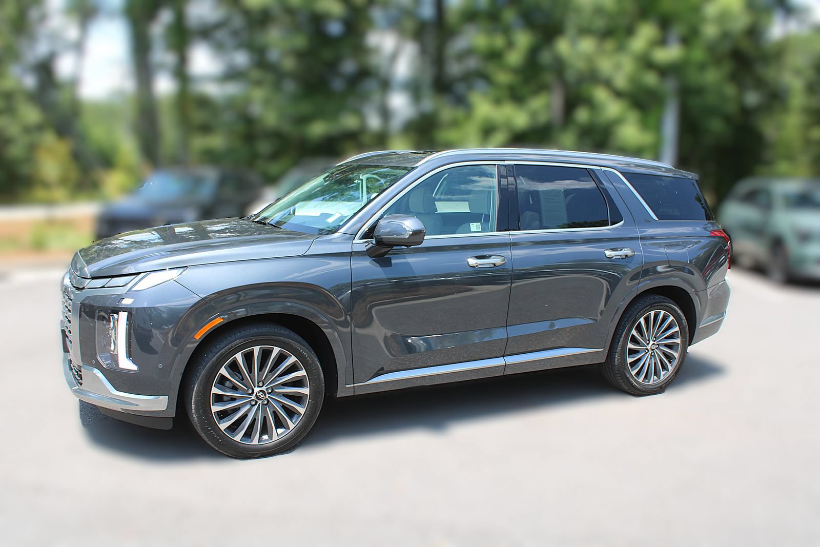 Used 2024 Hyundai Palisade Calligraphy AWD/4WD image 4