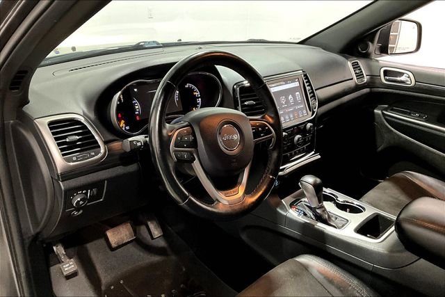 Used 2020 Jeep Grand Cherokee Altitude image 17