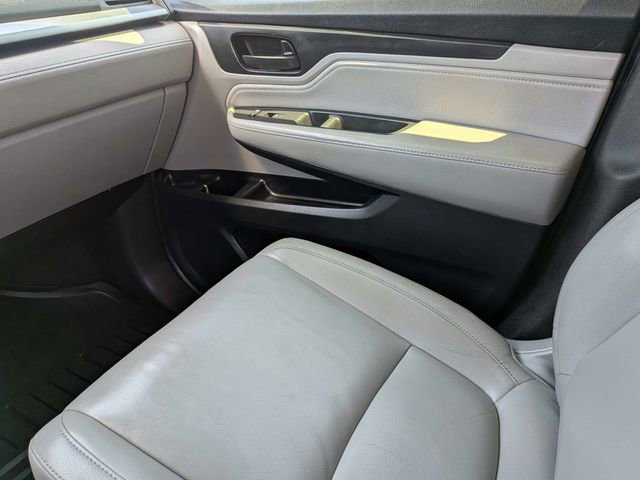 Used 2018 Honda Odyssey Touring image 16
