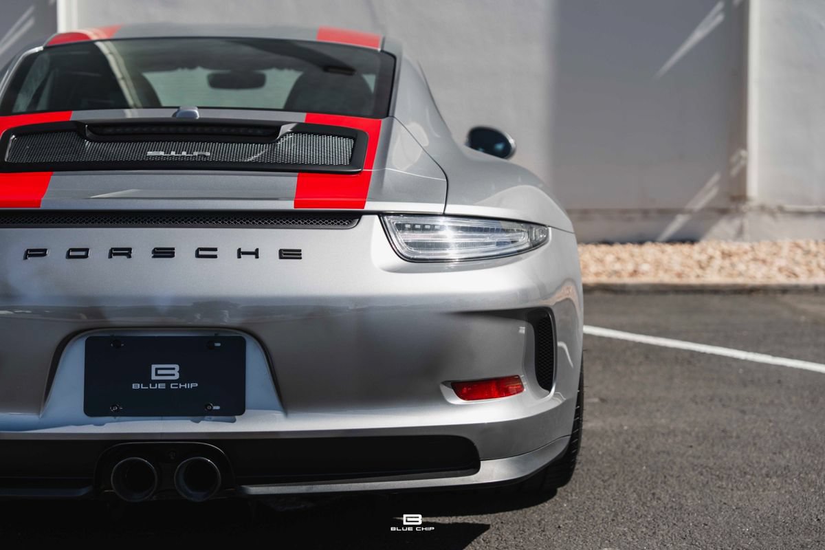 Used 2016 Porsche 911 R RWD image 27