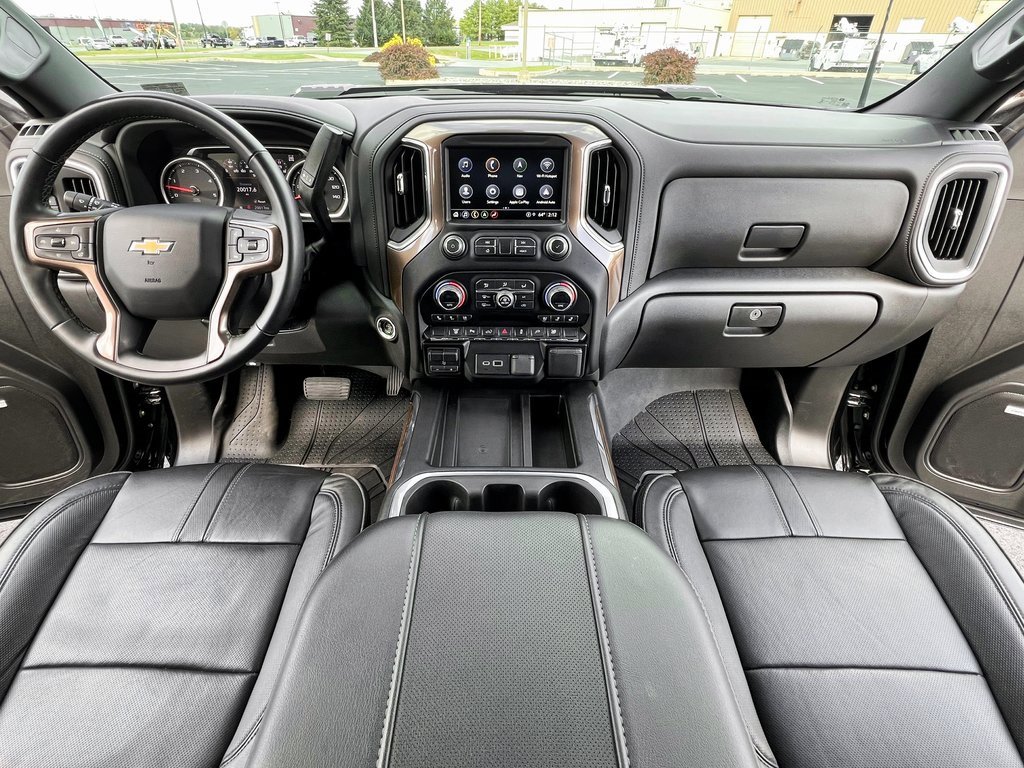 Used 2023 Chevrolet Silverado 2500 High Country image 4
