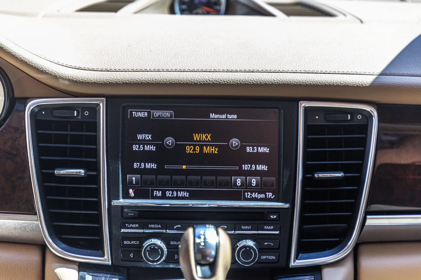 Used 2012 Porsche Panamera S RWD image 62