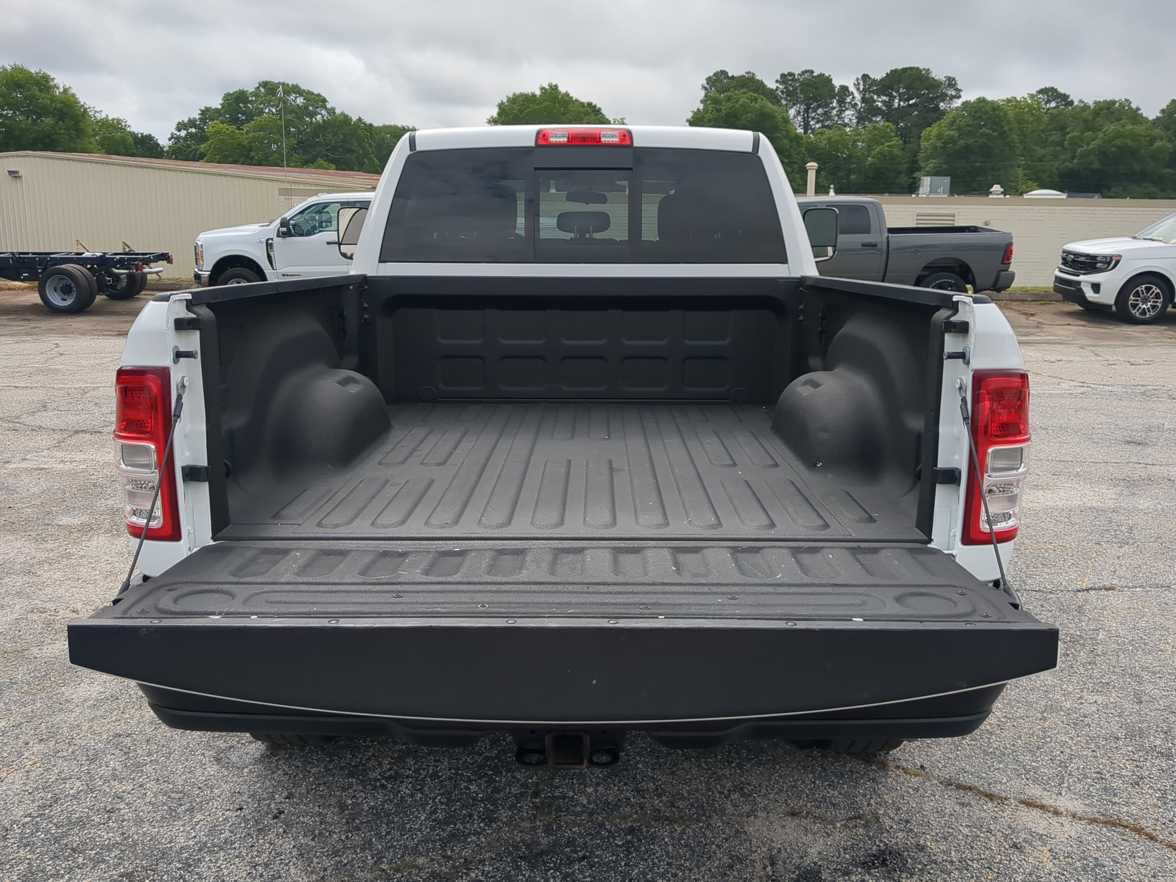 Used 2021 RAM 2500 Tradesman AWD/4WD image 11