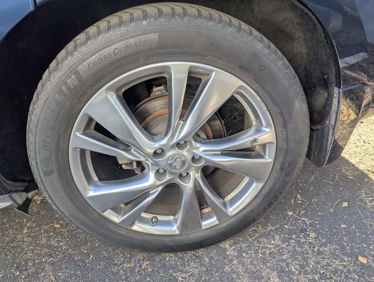 Used 2015 INFINITI QX60 AWD w/ Deluxe Touring Package image 6