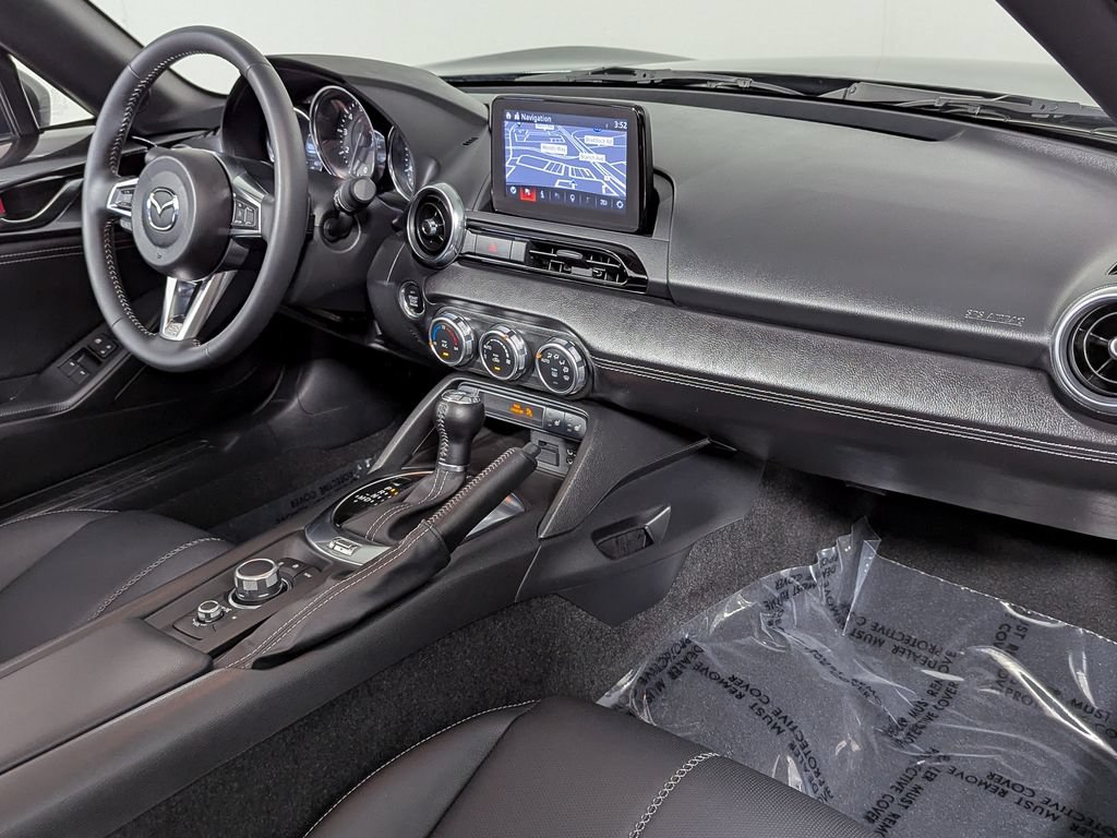 Used 2022 MAZDA MX-5 Miata Grand Touring RWD image 41