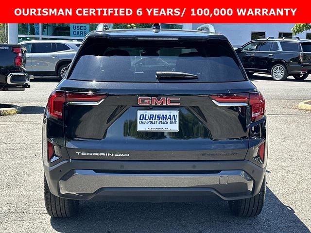 Certified 2025 GMC Terrain Elevation w/ Elevation Premium Package AWD/4WD image 3