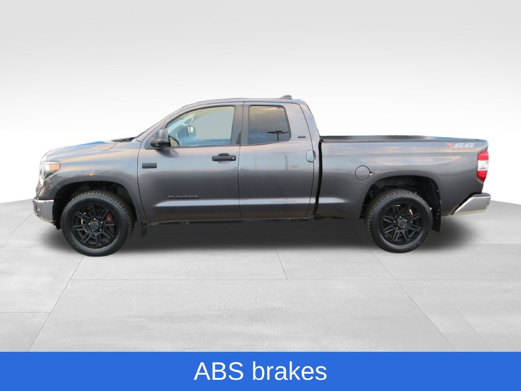 Used 2020 Toyota Tundra SR5 w/ SR5 Upgrade Package RWD image 2