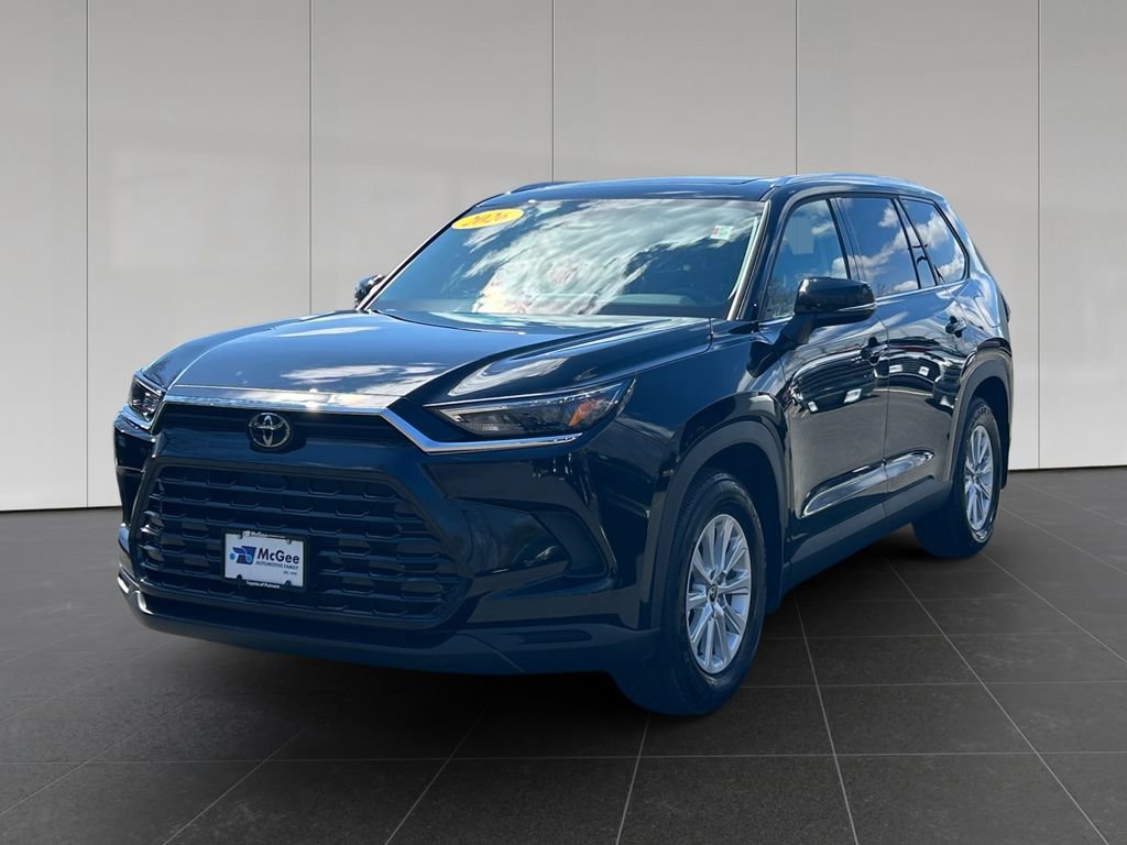 Used 2026 Toyota Grand Highlander XLE video 1