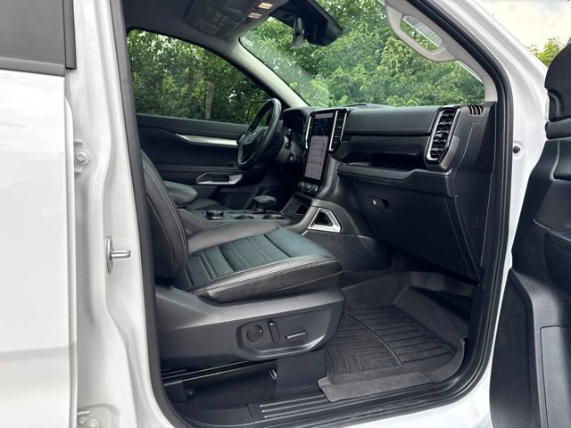 Used 2024 Ford Ranger Lariat w/ FX4 Off-Road Package AWD/4WD image 40