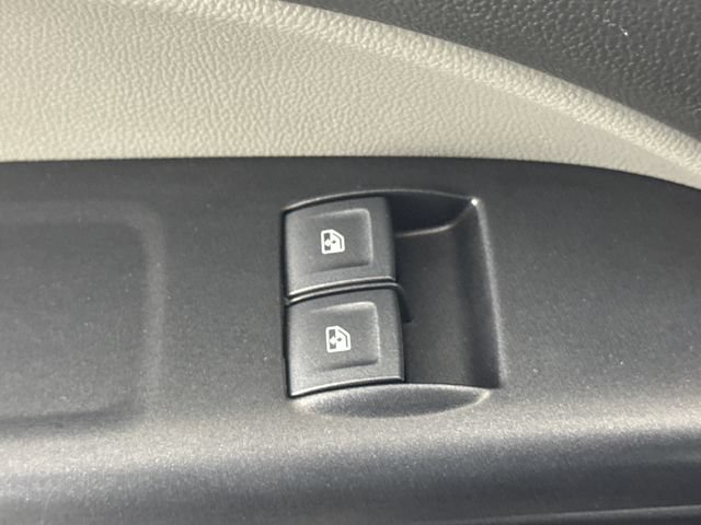 Used 2022 GMC Canyon Elevation Standard w/ Convenience Package AWD/4WD image 29