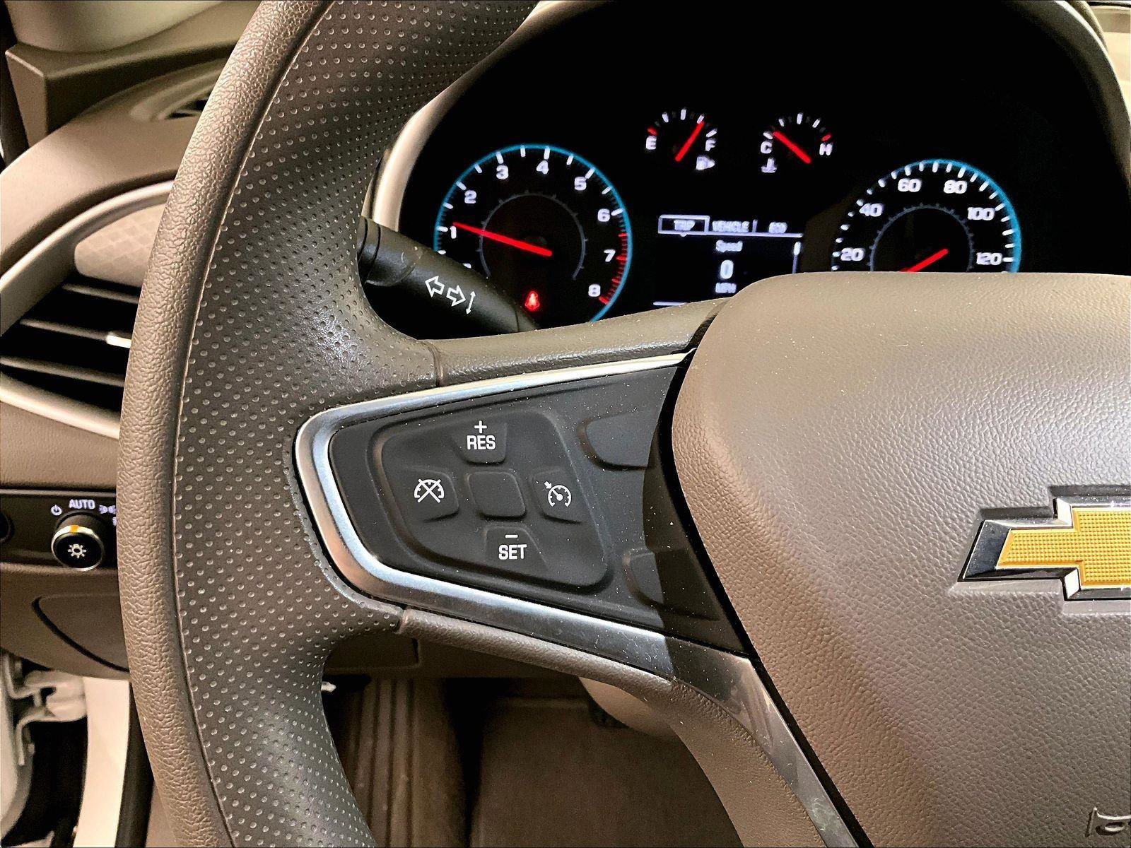 Used 2022 Chevrolet Malibu LT image 17