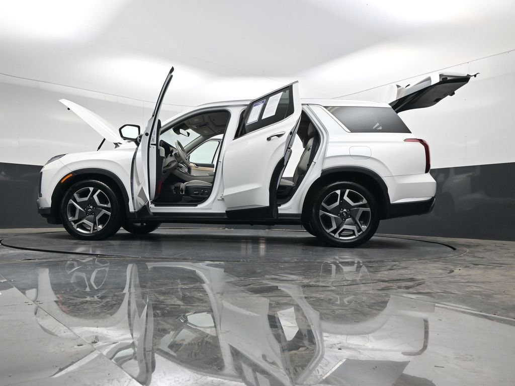 Used 2024 Hyundai Palisade Limited image 39