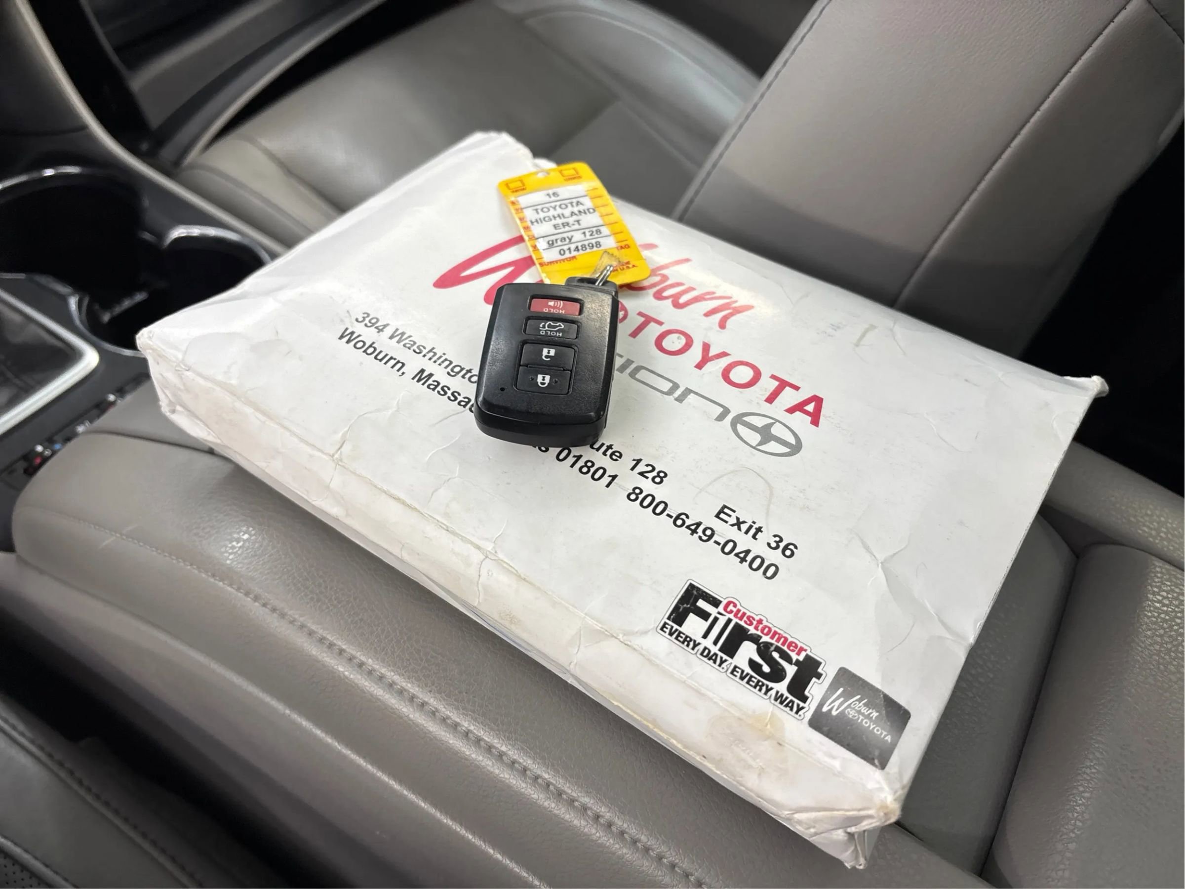 Used 2016 Toyota Highlander Limited image 42