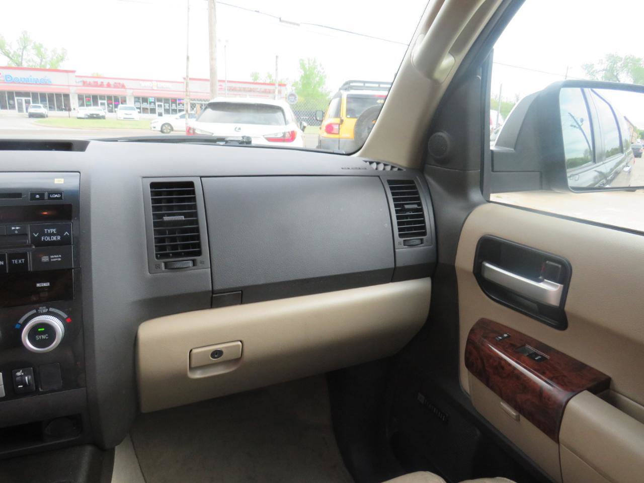Used 2008 Toyota Sequoia Limited AWD/4WD image 17