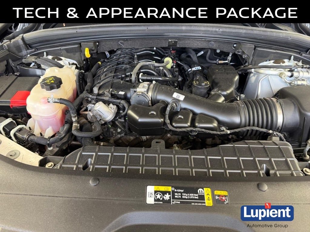 Used 2023 Jeep Grand Cherokee L Limited w/ Luxury Tech Group II AWD/4WD image 16