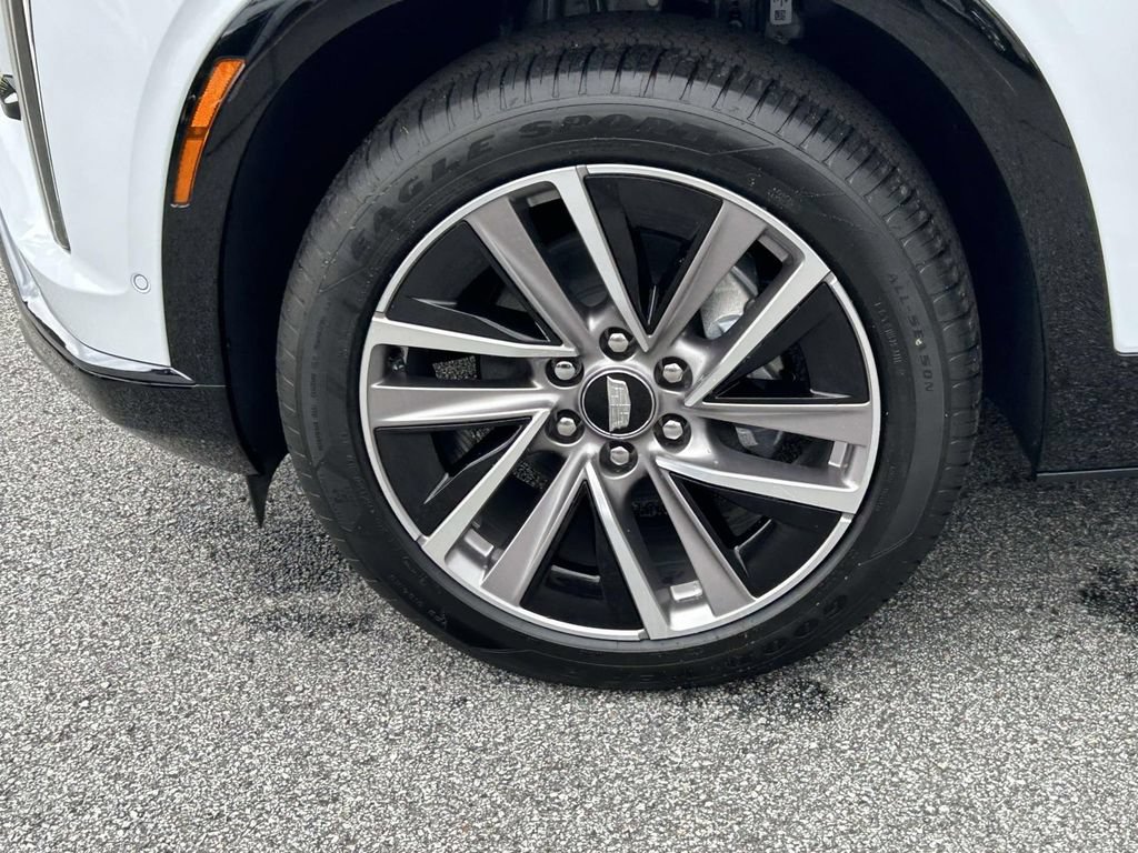 New 2027 Cadillac Vistiq Sport AWD/4WD image 9