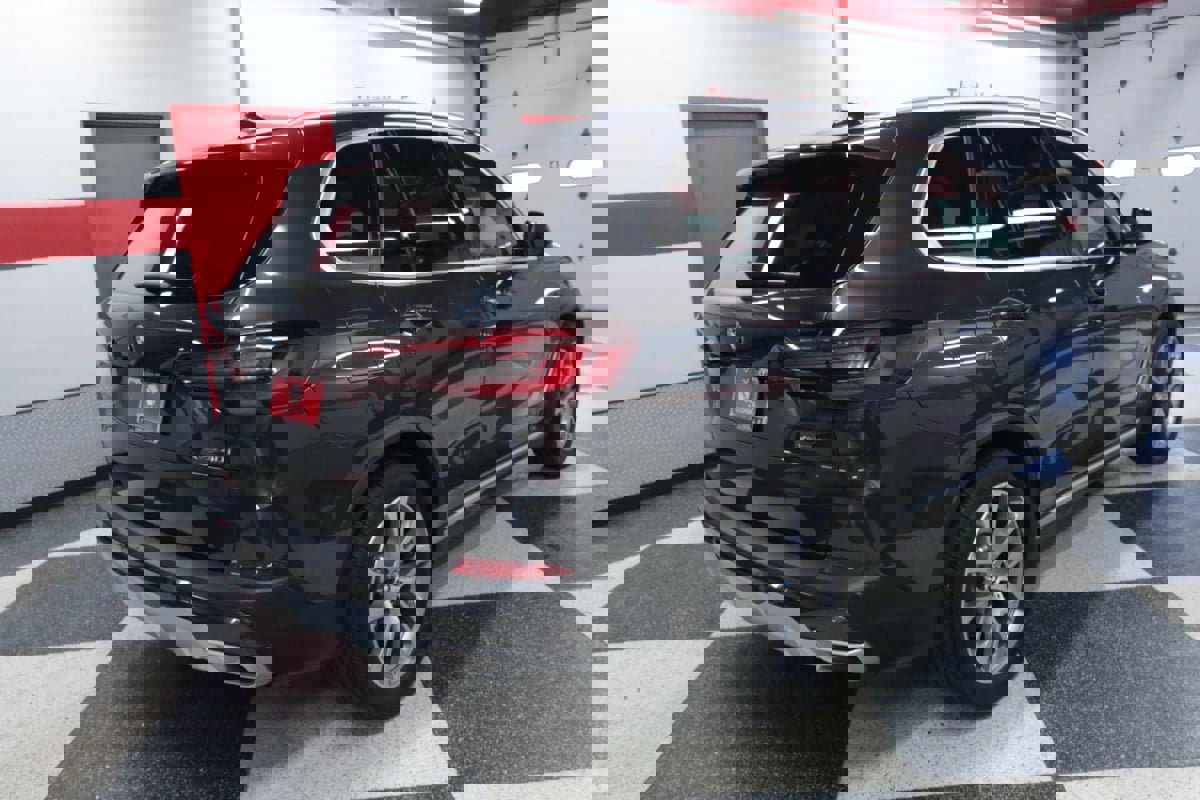 Used 2023 BMW X5 xDrive40i image 7