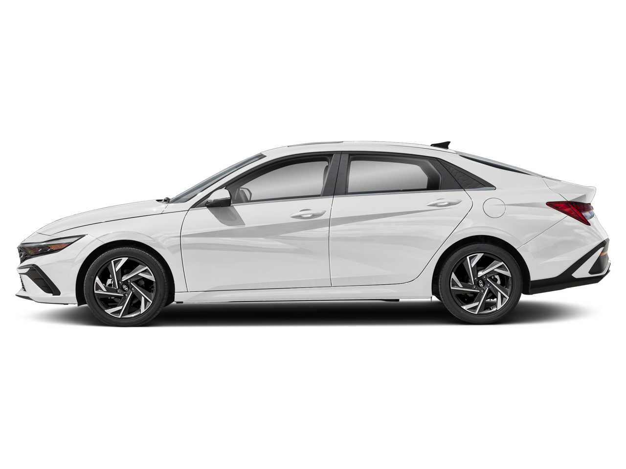 Used 2025 Hyundai Elantra Limited image 3