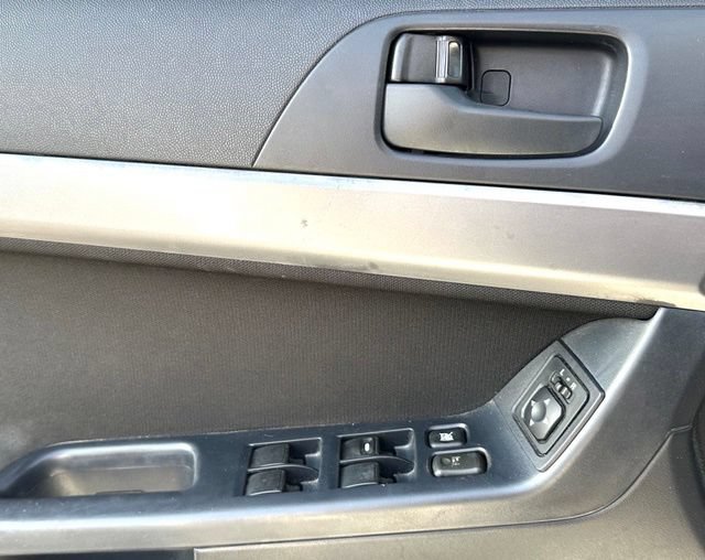 Used 2011 Mitsubishi Lancer ES FWD image 30