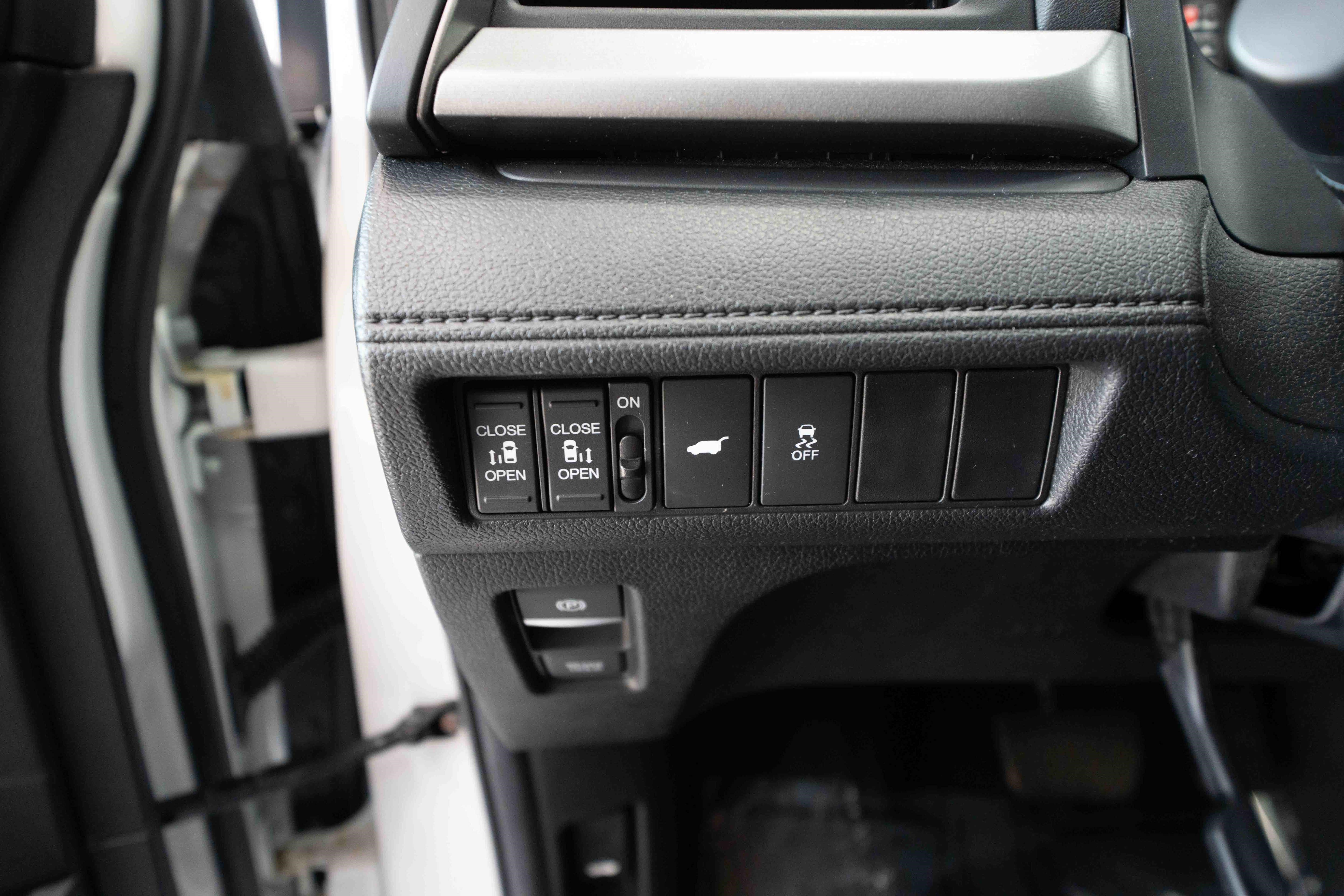Used 2025 Honda Odyssey EX-L image 11