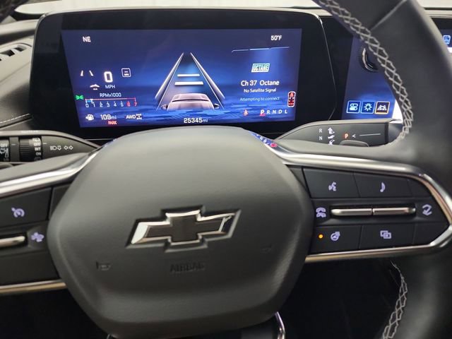 Used 2024 Chevrolet Traverse Z71 image 12