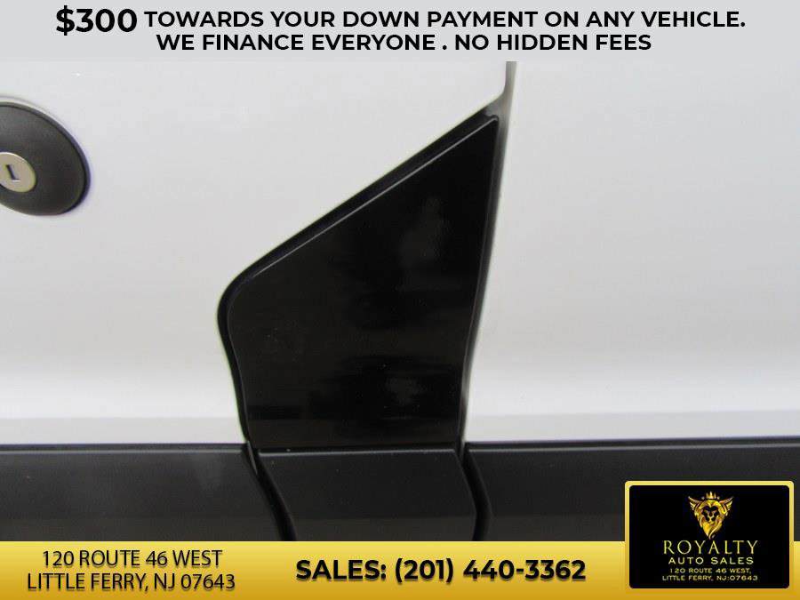 Used 2020 Ford Transit 250 Medium Roof w/ Load Area Protection Package image 40