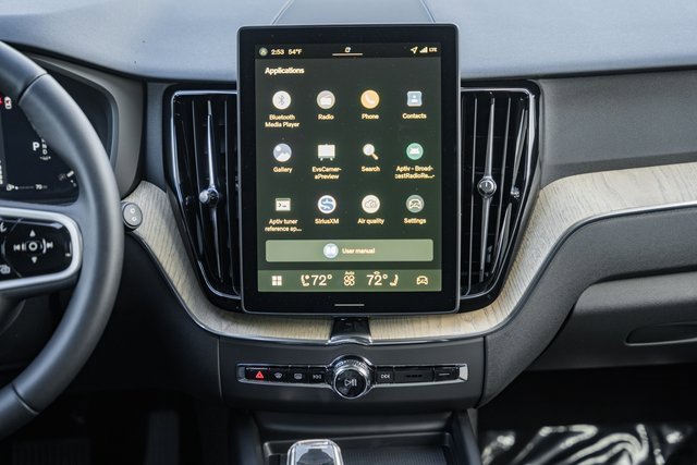 New 2026 Volvo XC60 B5 Plus w/ Protection Package Premier image 21